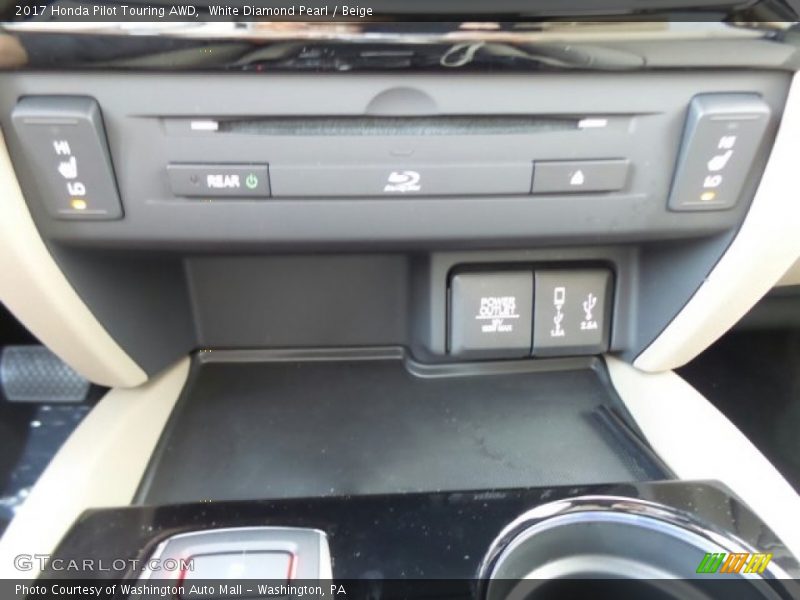 White Diamond Pearl / Beige 2017 Honda Pilot Touring AWD