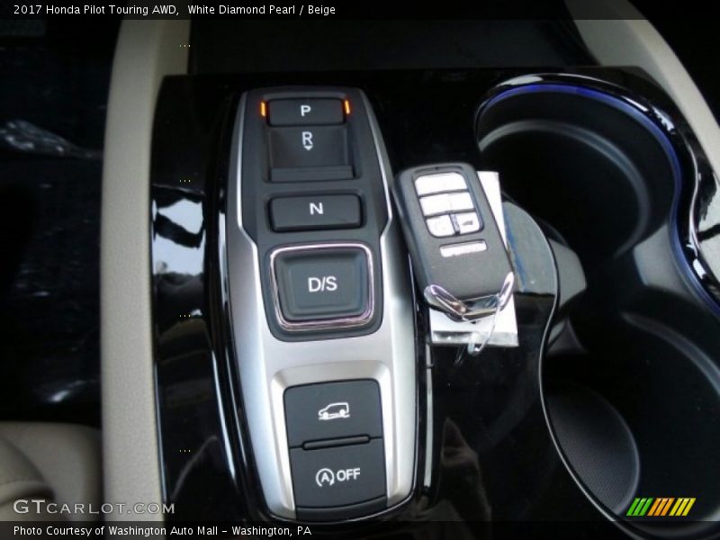 White Diamond Pearl / Beige 2017 Honda Pilot Touring AWD