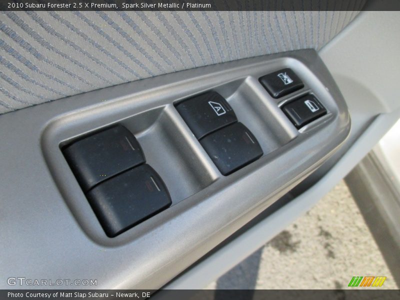 Spark Silver Metallic / Platinum 2010 Subaru Forester 2.5 X Premium