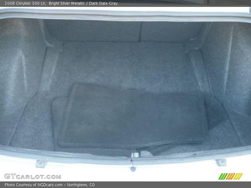 Bright Silver Metallic / Dark Slate Gray 2008 Chrysler 300 LX