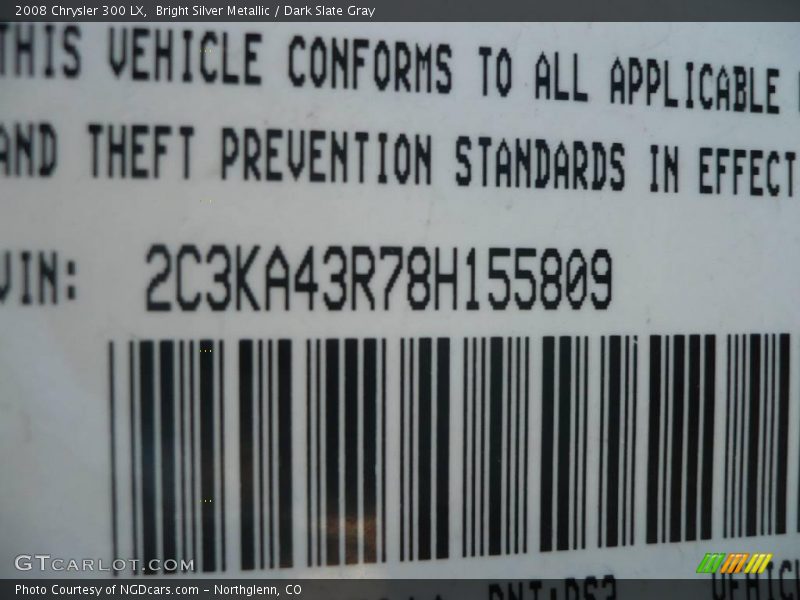 Bright Silver Metallic / Dark Slate Gray 2008 Chrysler 300 LX