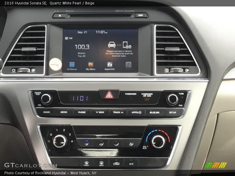 Quartz White Pearl / Beige 2016 Hyundai Sonata SE