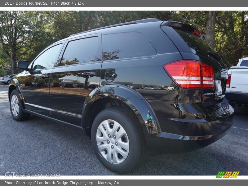 Pitch Black / Black 2017 Dodge Journey SE