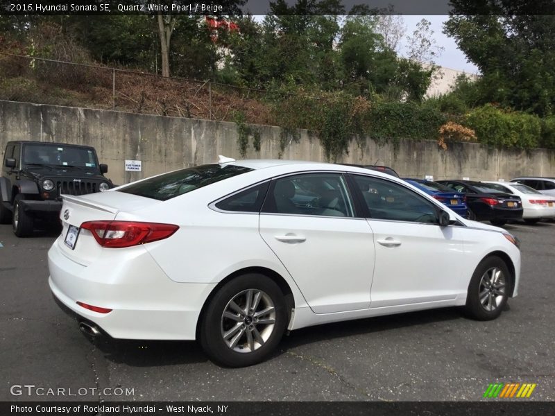 Quartz White Pearl / Beige 2016 Hyundai Sonata SE