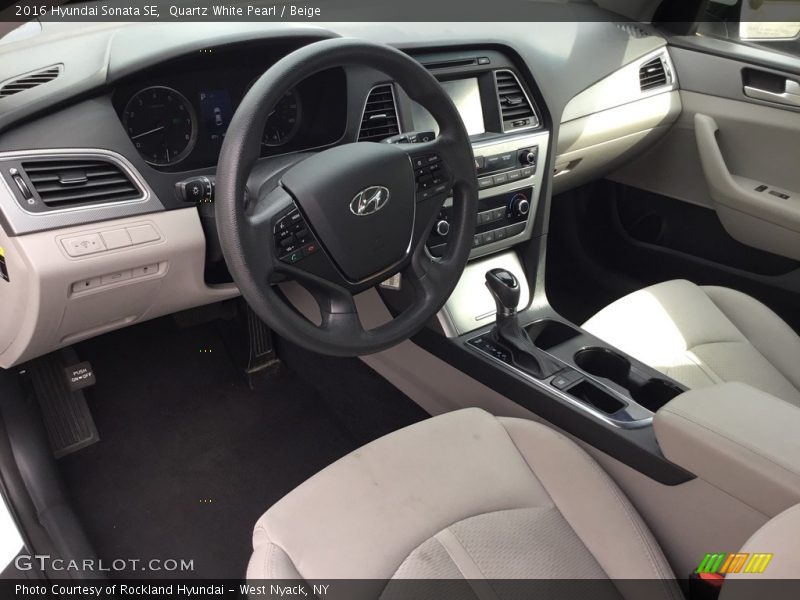 Quartz White Pearl / Beige 2016 Hyundai Sonata SE