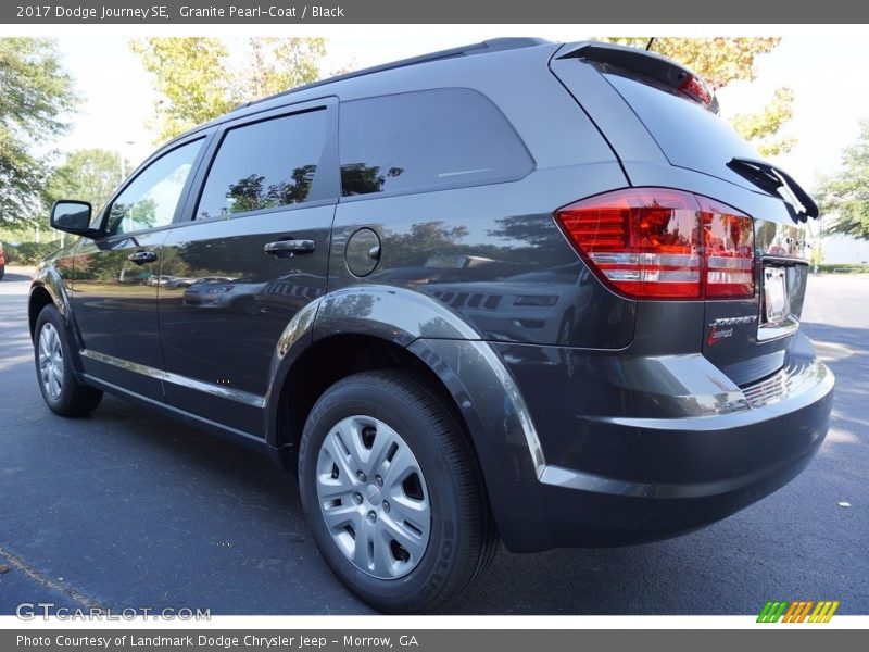 Granite Pearl-Coat / Black 2017 Dodge Journey SE