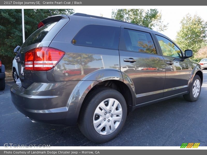 Granite Pearl-Coat / Black 2017 Dodge Journey SE