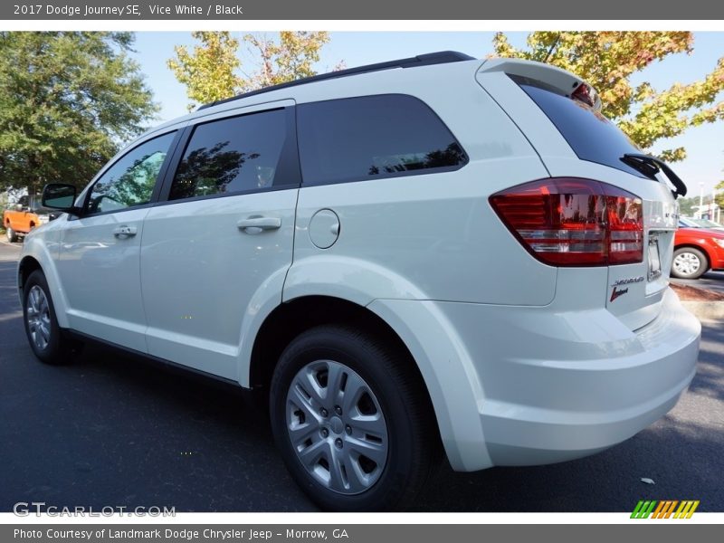 Vice White / Black 2017 Dodge Journey SE