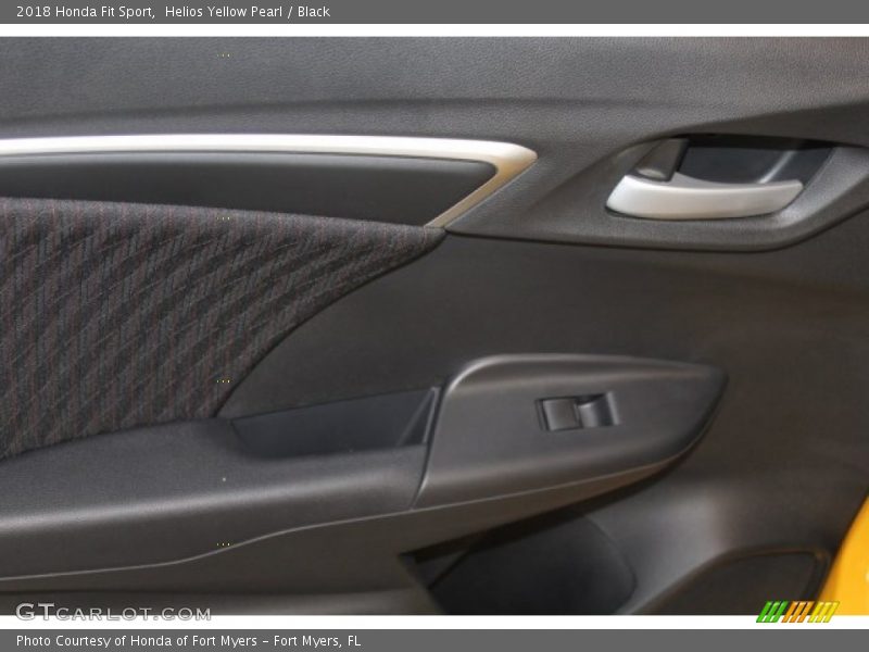 Helios Yellow Pearl / Black 2018 Honda Fit Sport