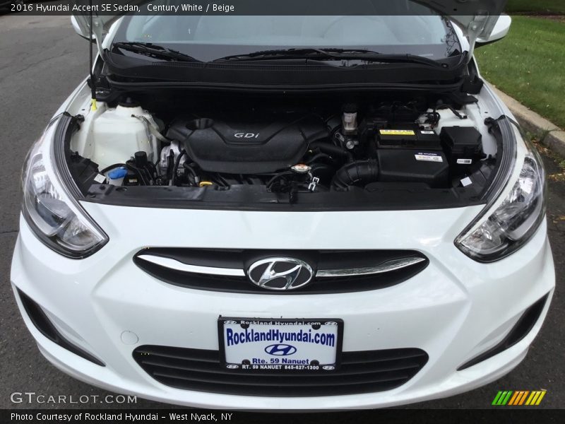 Century White / Beige 2016 Hyundai Accent SE Sedan