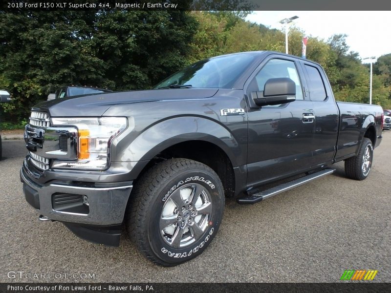 Front 3/4 View of 2018 F150 XLT SuperCab 4x4