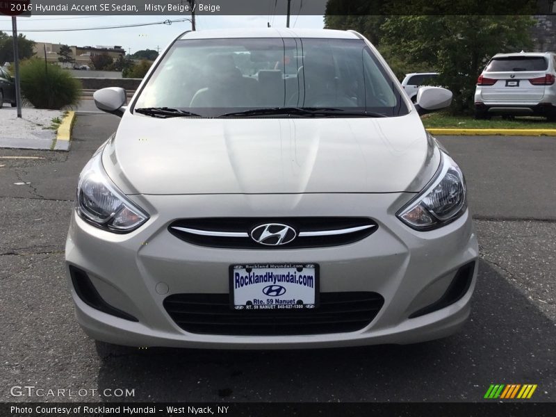 Misty Beige / Beige 2016 Hyundai Accent SE Sedan