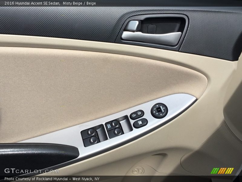 Misty Beige / Beige 2016 Hyundai Accent SE Sedan