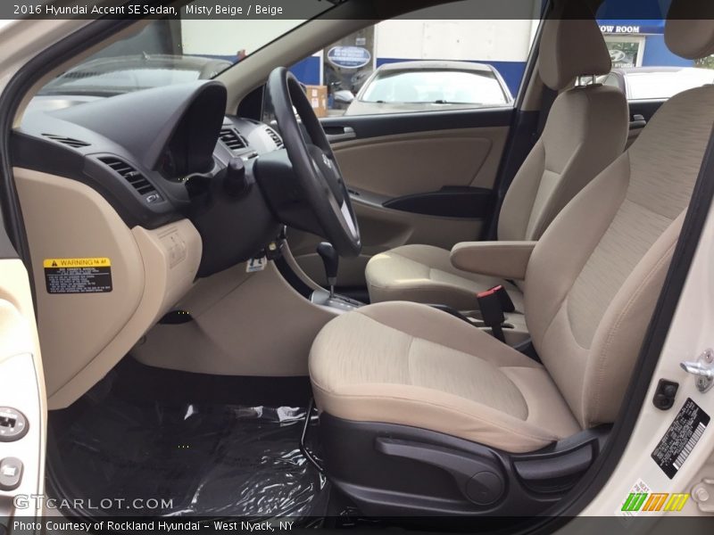 Misty Beige / Beige 2016 Hyundai Accent SE Sedan