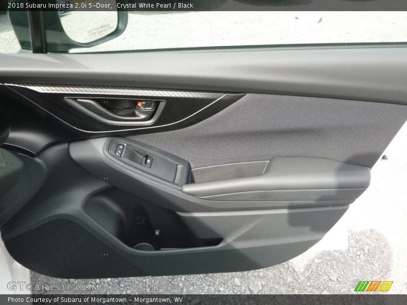 Crystal White Pearl / Black 2018 Subaru Impreza 2.0i 5-Door