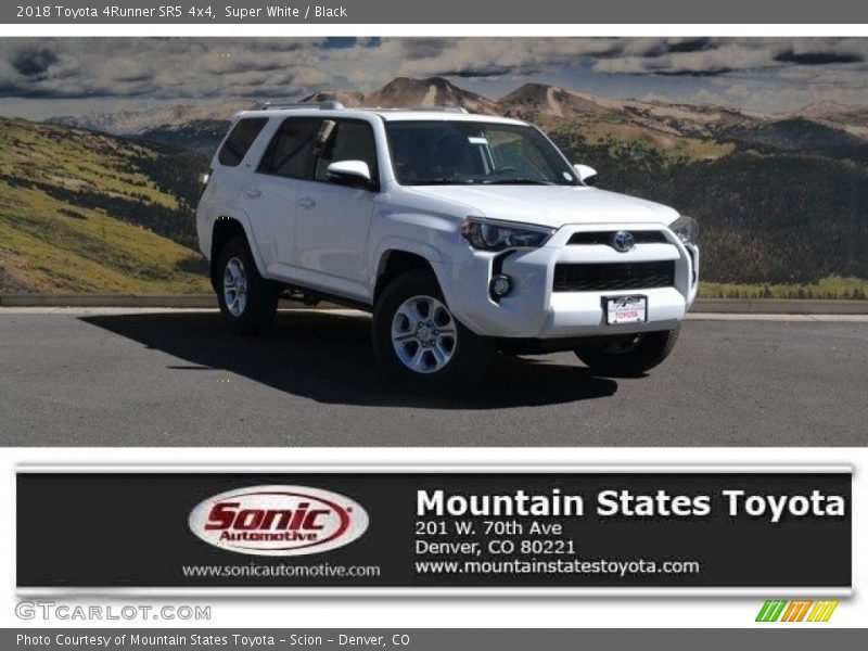 Super White / Black 2018 Toyota 4Runner SR5 4x4