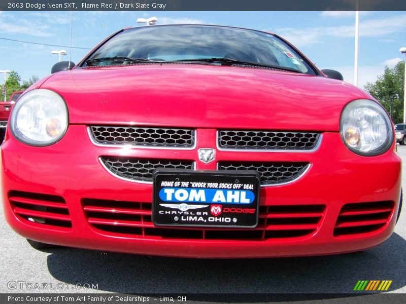 Flame Red / Dark Slate Gray 2003 Dodge Neon SXT