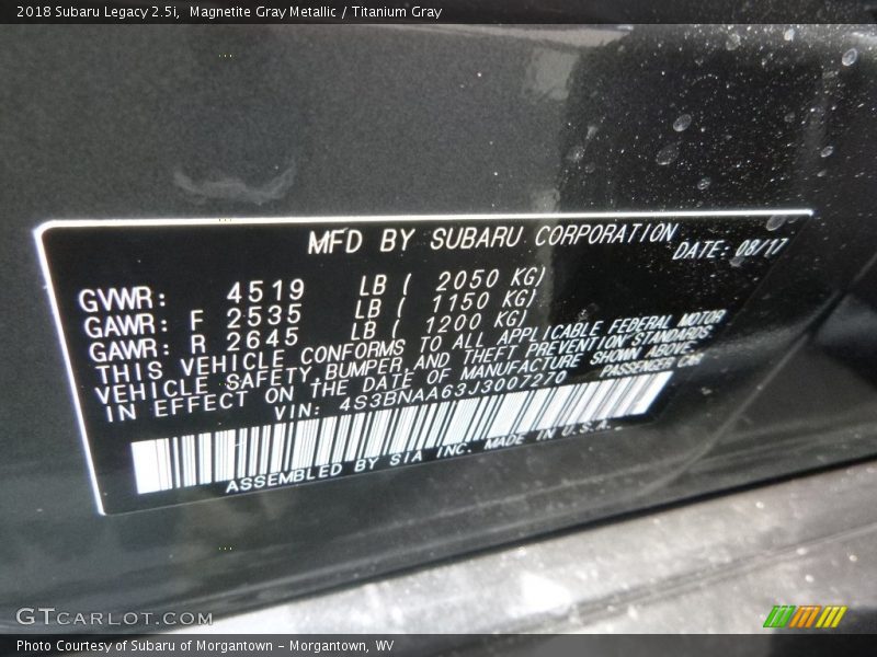 Magnetite Gray Metallic / Titanium Gray 2018 Subaru Legacy 2.5i