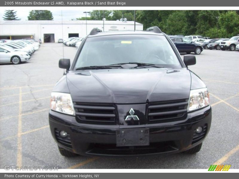 Kalapana Black / Sand Blast Beige 2005 Mitsubishi Endeavor LS AWD