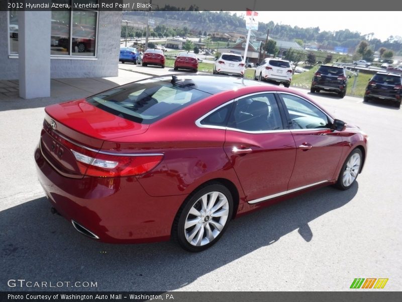 Venetian Red Pearl / Black 2012 Hyundai Azera