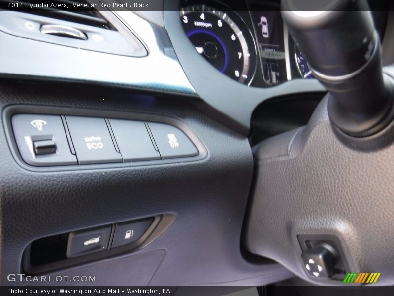 Venetian Red Pearl / Black 2012 Hyundai Azera