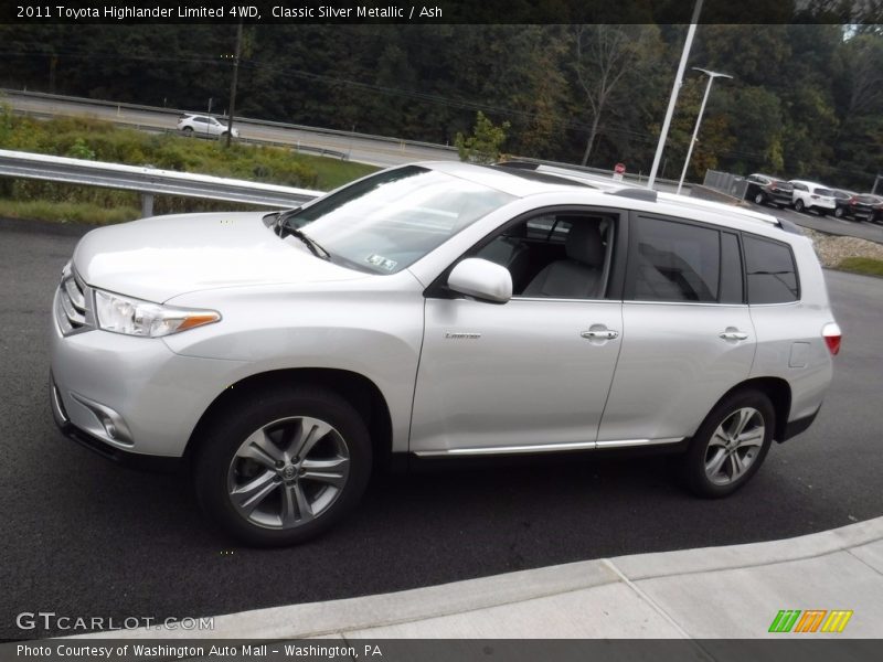 Classic Silver Metallic / Ash 2011 Toyota Highlander Limited 4WD