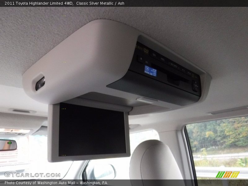 Classic Silver Metallic / Ash 2011 Toyota Highlander Limited 4WD