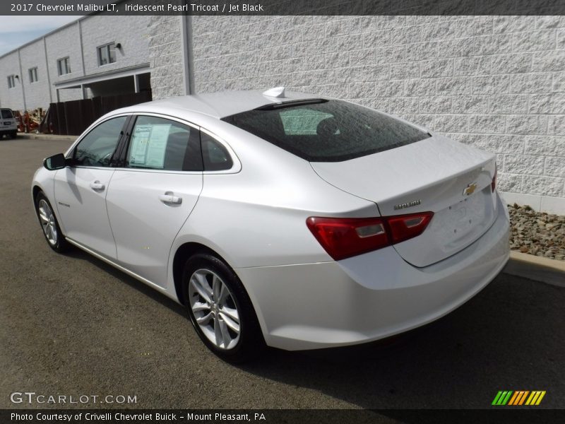 Iridescent Pearl Tricoat / Jet Black 2017 Chevrolet Malibu LT