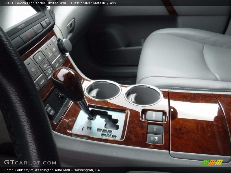 Classic Silver Metallic / Ash 2011 Toyota Highlander Limited 4WD