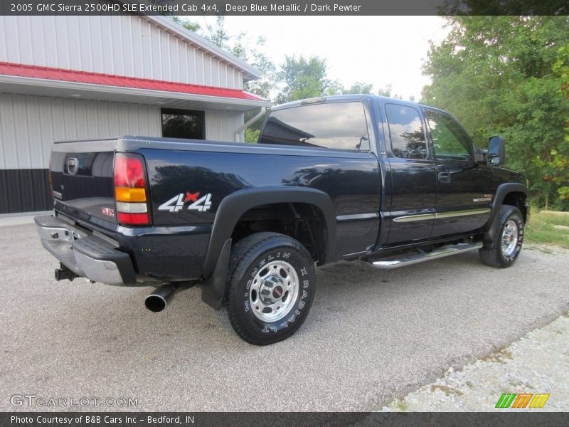 Deep Blue Metallic / Dark Pewter 2005 GMC Sierra 2500HD SLE Extended Cab 4x4