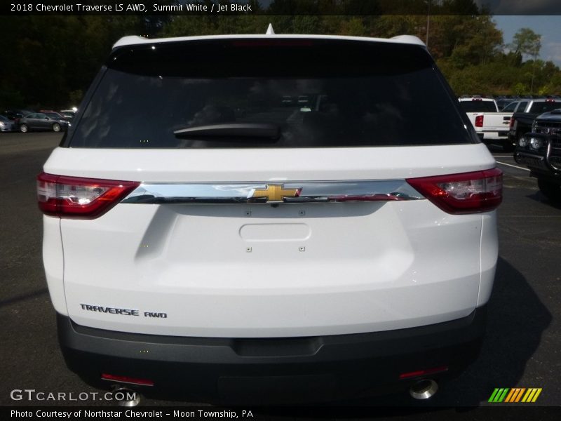 Summit White / Jet Black 2018 Chevrolet Traverse LS AWD