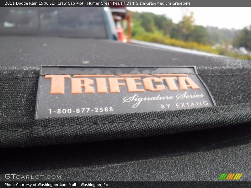Hunter Green Pearl / Dark Slate Gray/Medium Graystone 2011 Dodge Ram 1500 SLT Crew Cab 4x4