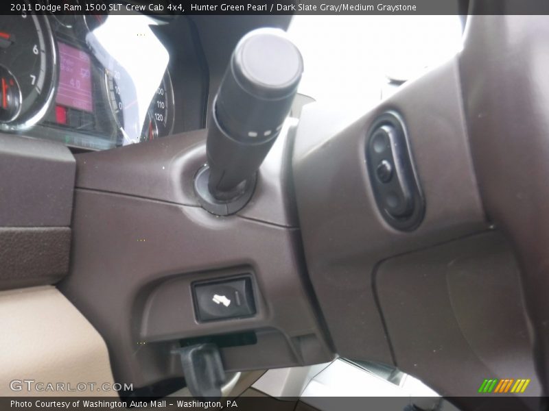 Hunter Green Pearl / Dark Slate Gray/Medium Graystone 2011 Dodge Ram 1500 SLT Crew Cab 4x4
