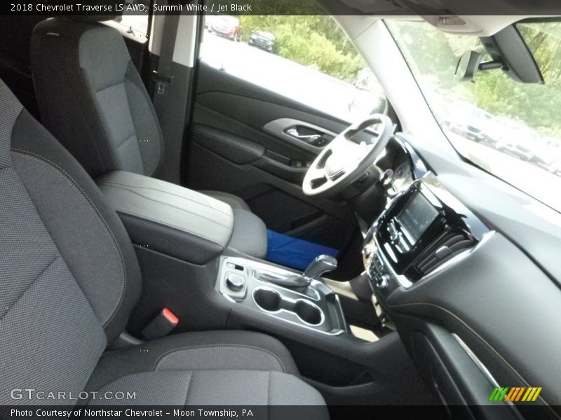 Summit White / Jet Black 2018 Chevrolet Traverse LS AWD