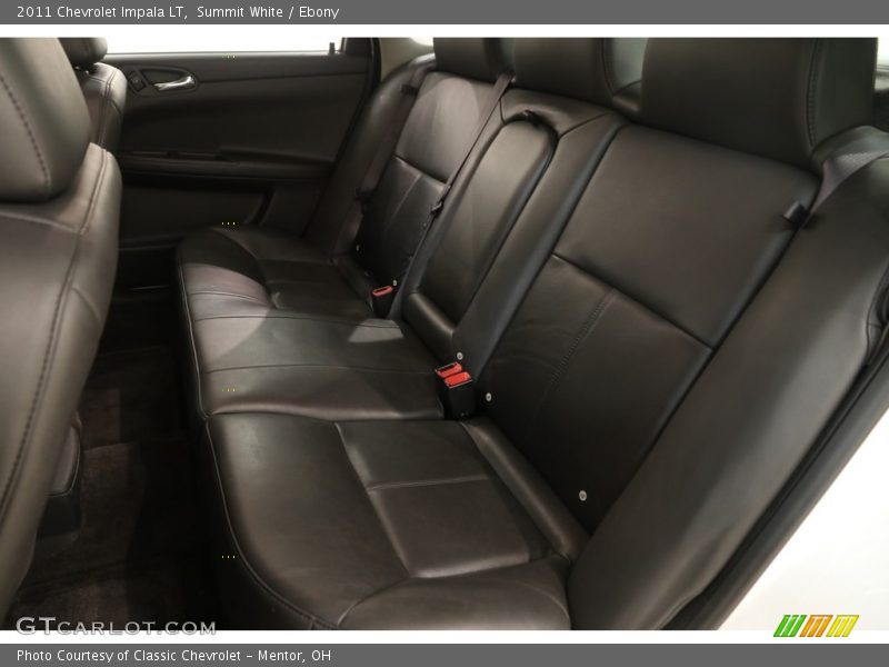 Summit White / Ebony 2011 Chevrolet Impala LT