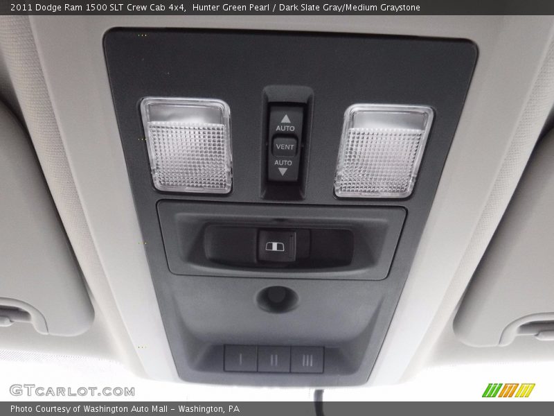 Hunter Green Pearl / Dark Slate Gray/Medium Graystone 2011 Dodge Ram 1500 SLT Crew Cab 4x4