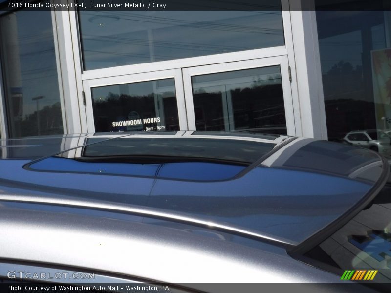 Lunar Silver Metallic / Gray 2016 Honda Odyssey EX-L