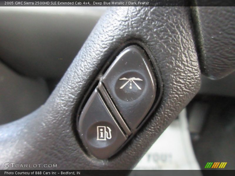 Deep Blue Metallic / Dark Pewter 2005 GMC Sierra 2500HD SLE Extended Cab 4x4