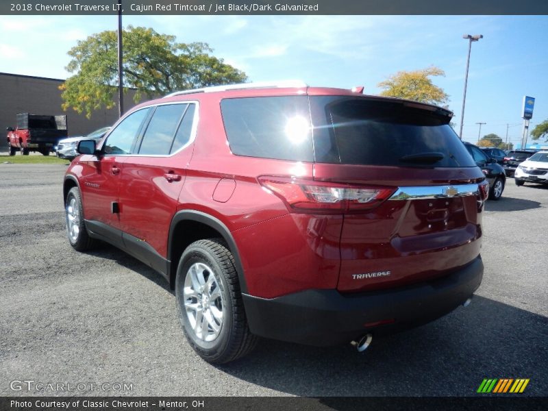 Cajun Red Tintcoat / Jet Black/Dark Galvanized 2018 Chevrolet Traverse LT