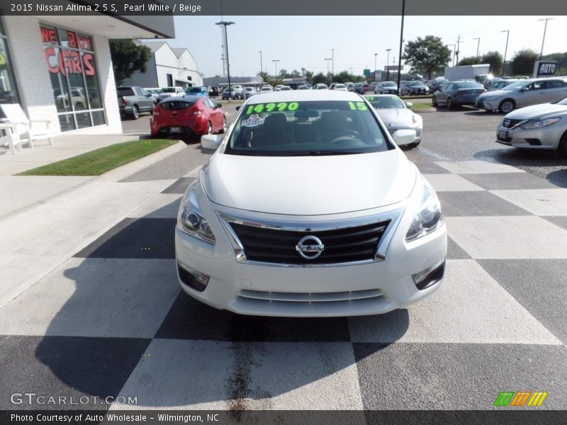 Pearl White / Beige 2015 Nissan Altima 2.5 S