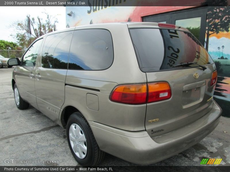 Desert Sand Mica / Oak 2000 Toyota Sienna LE
