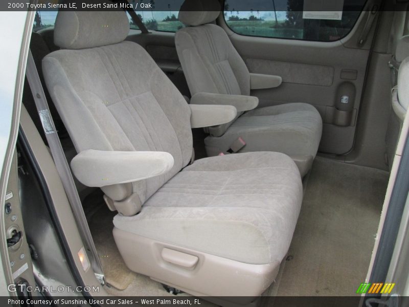 Desert Sand Mica / Oak 2000 Toyota Sienna LE