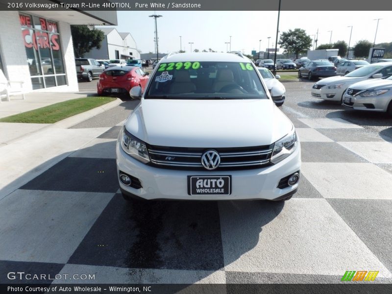 Pure White / Sandstone 2016 Volkswagen Tiguan R-Line 4MOTION