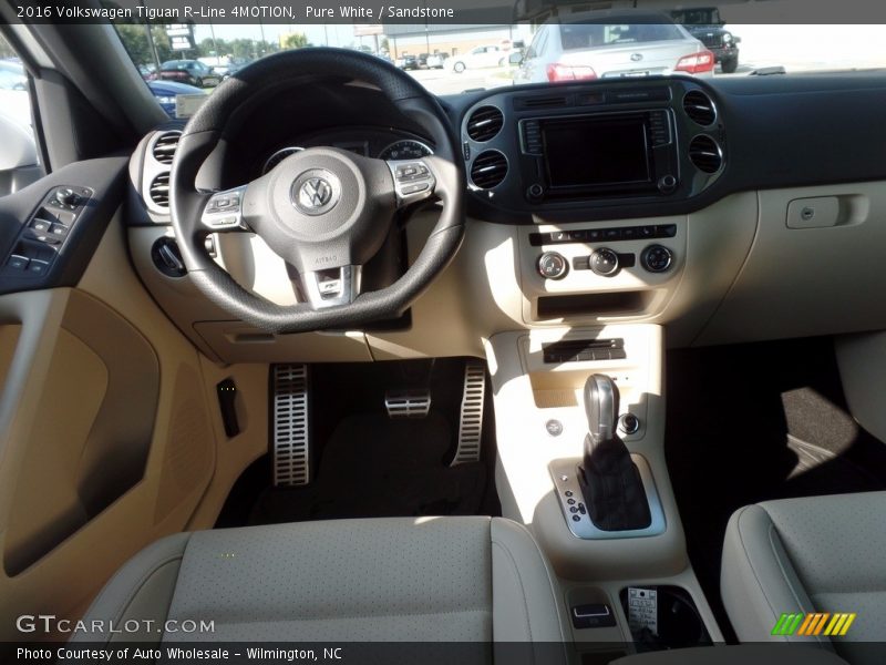 Pure White / Sandstone 2016 Volkswagen Tiguan R-Line 4MOTION