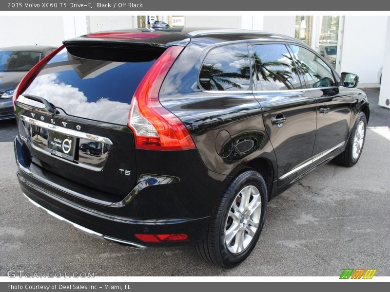 Black / Off Black 2015 Volvo XC60 T5 Drive-E