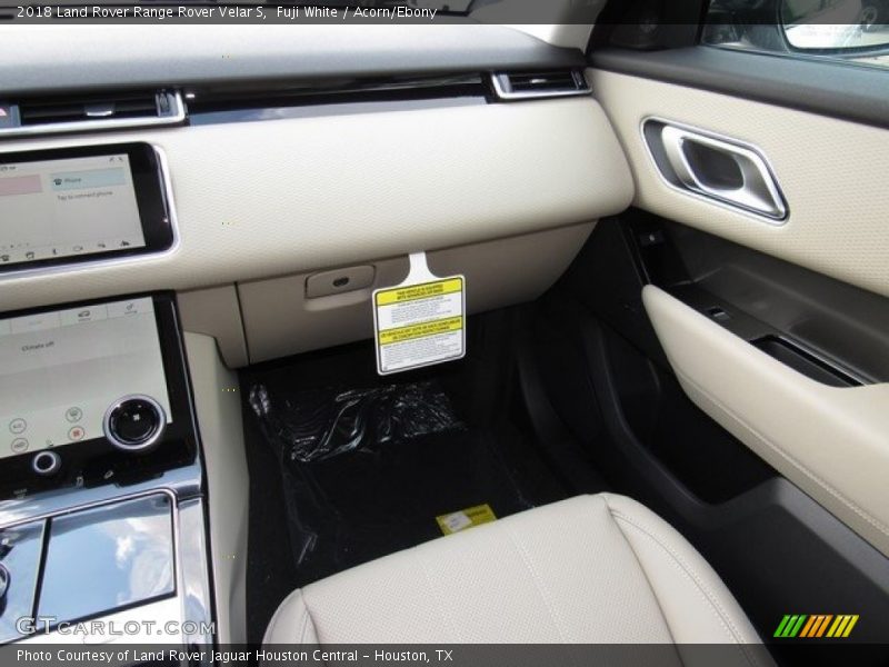 Fuji White / Acorn/Ebony 2018 Land Rover Range Rover Velar S