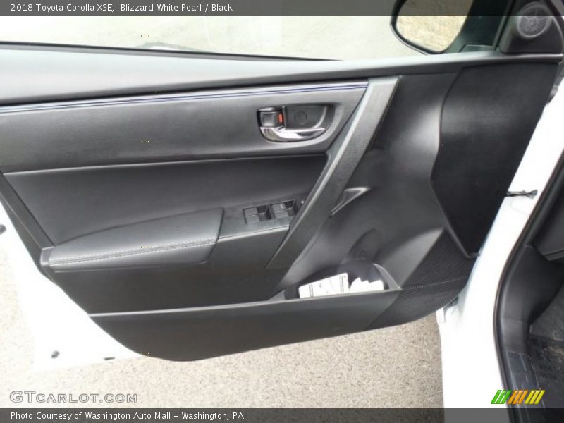 Blizzard White Pearl / Black 2018 Toyota Corolla XSE