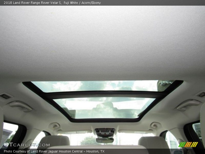 Fuji White / Acorn/Ebony 2018 Land Rover Range Rover Velar S