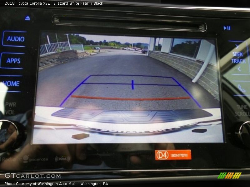 Blizzard White Pearl / Black 2018 Toyota Corolla XSE