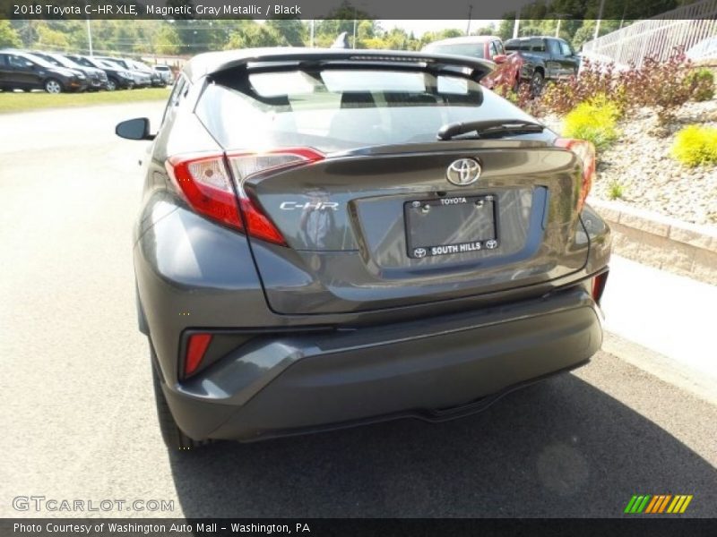 Magnetic Gray Metallic / Black 2018 Toyota C-HR XLE